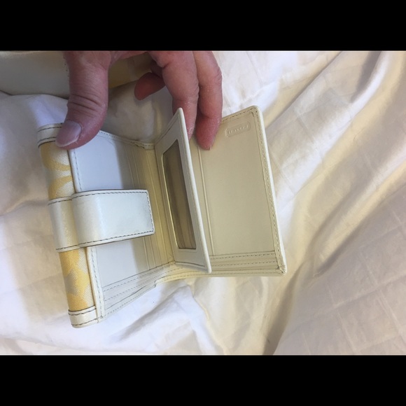 Brand new Coach handbag and wallet - Picture 3 of 7